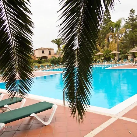 Holiday Home In Pula With Pool * פולה